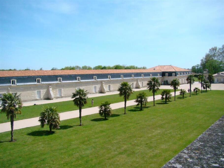 T2 Meuble Pour Curistes, Vacanciers Et Stagiaires Ροσφόρ Εξωτερικό φωτογραφία